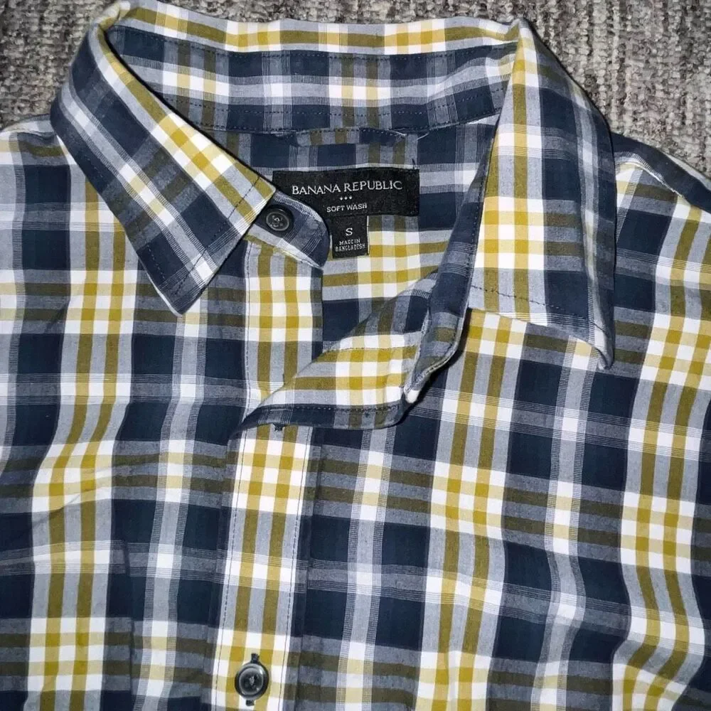 Banana Republic Men’s Size Small Soft Wash Shirt Blue Yellow Plaid‎ Long Sleeve